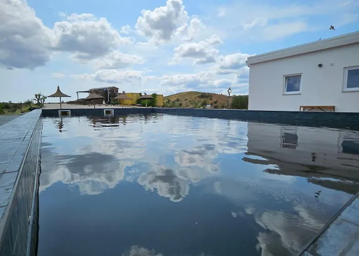 Portugals Infinity - Fantástica casa de campo com vista de mar em Tavira