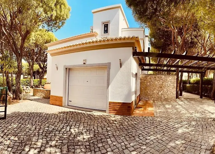 Coreto'S Village